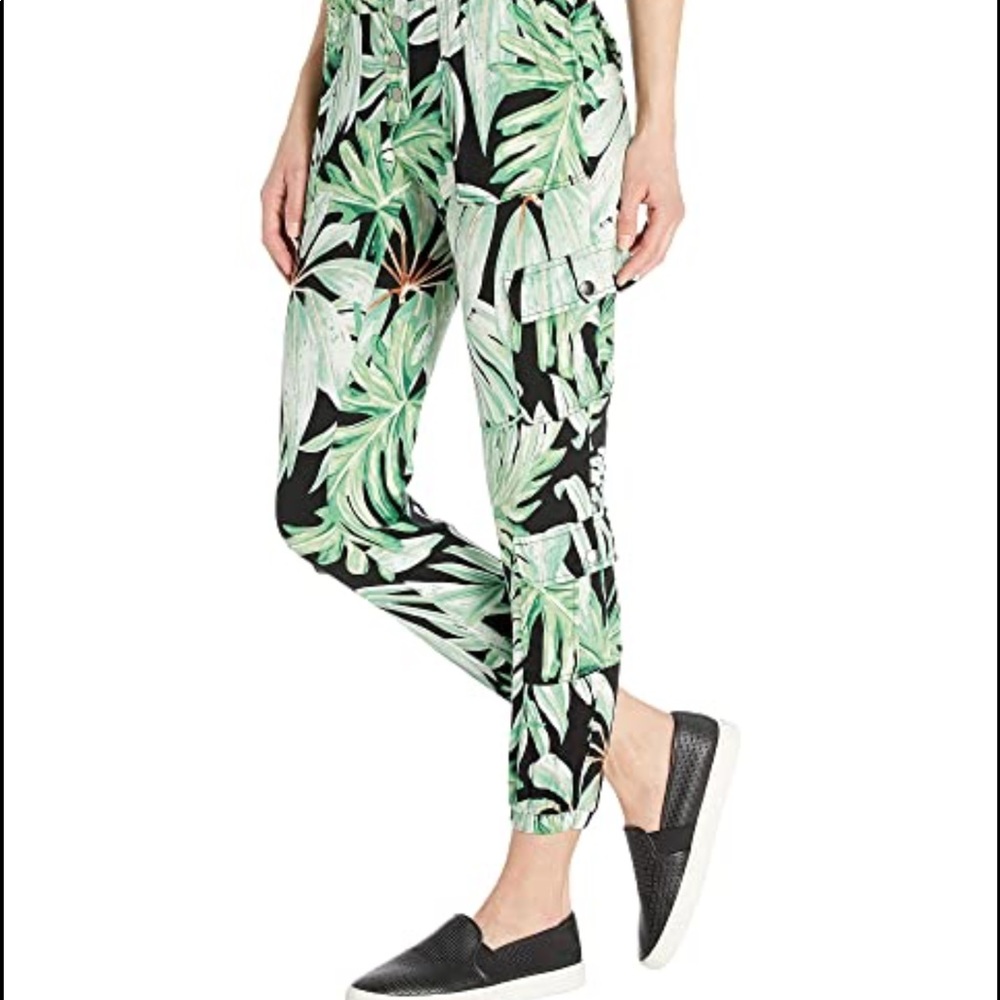 Chaser Heirloom Palm Print High waist jogger pants